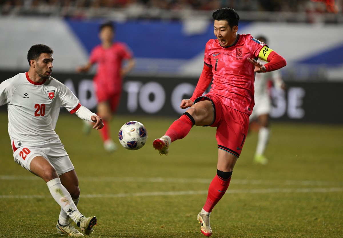 曼城封闭热身赛1-0击败普雷斯顿，里科-刘易斯打入制胜球